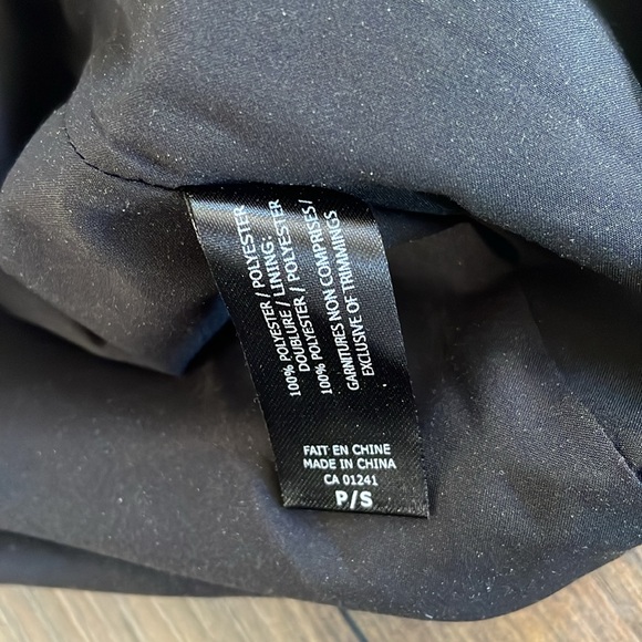 Icōne Shimmery Black Shift Dress - Picture 4 of 4